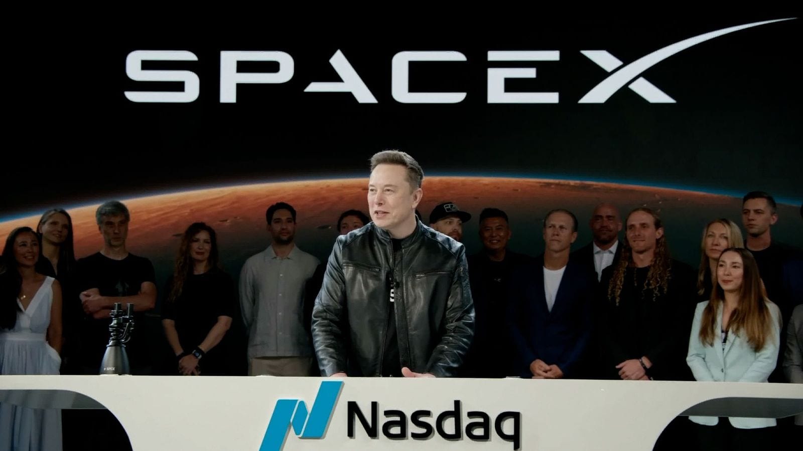 SpaceX Overtakes Amazon Four Days After IPO