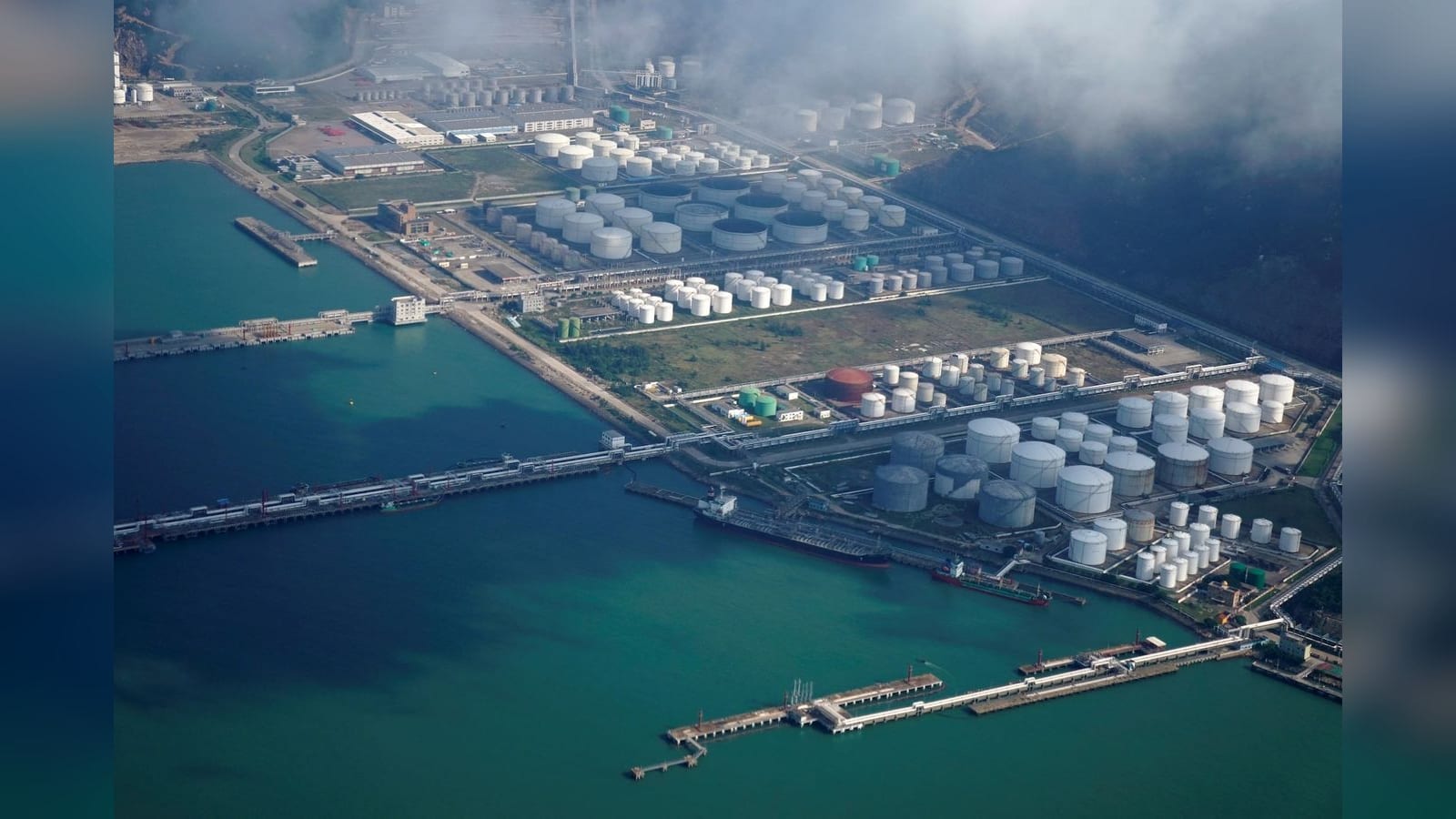 China's 1.4B-Barrel Oil Reserve Dwarfs the US